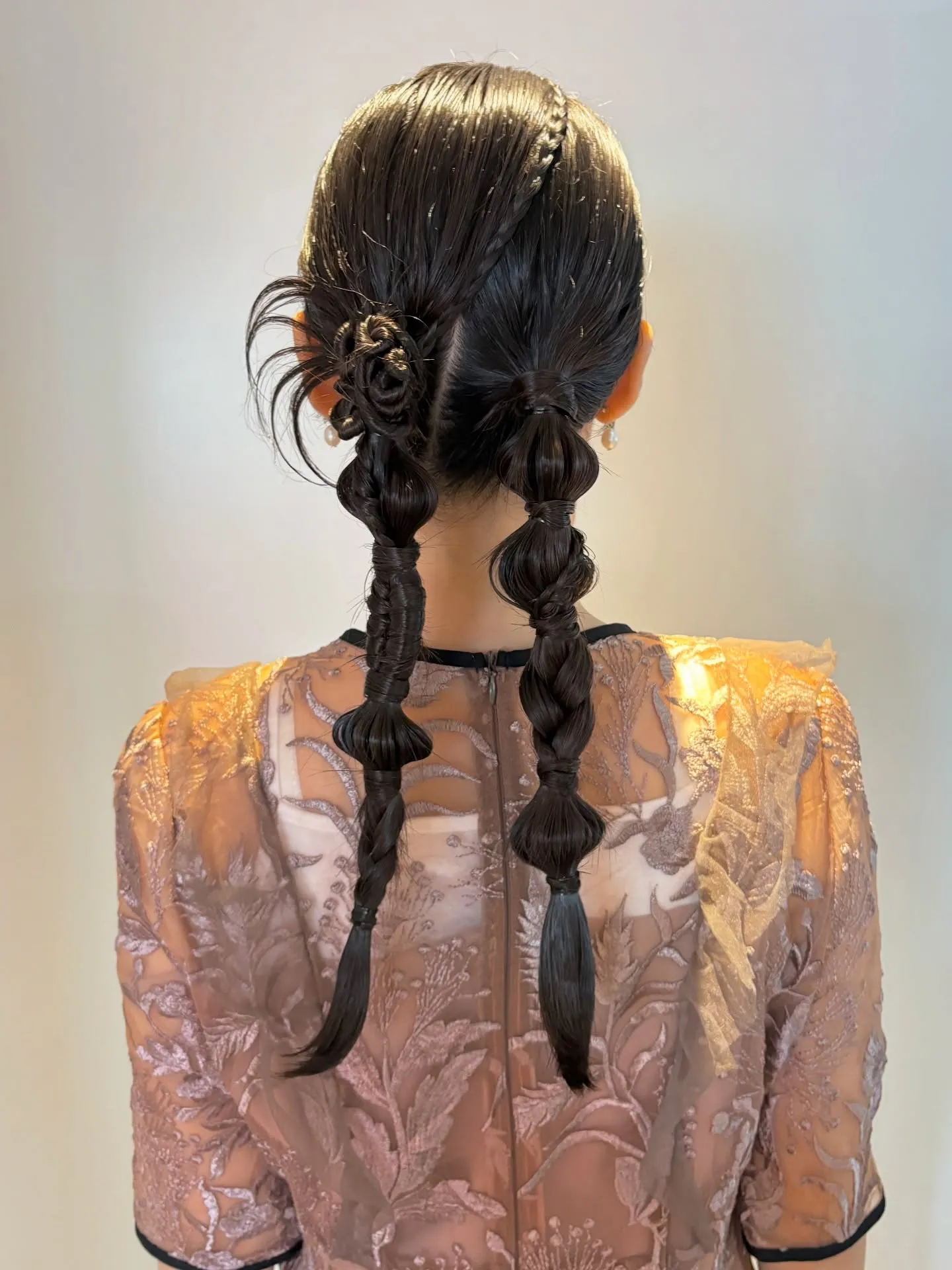 タイトな編みおろしアレンジ♡