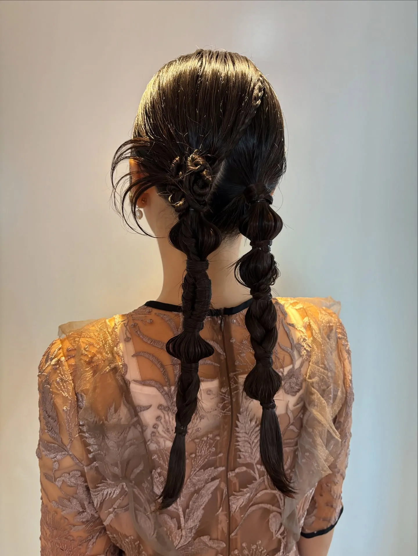 タイトな編みおろしアレンジ♡