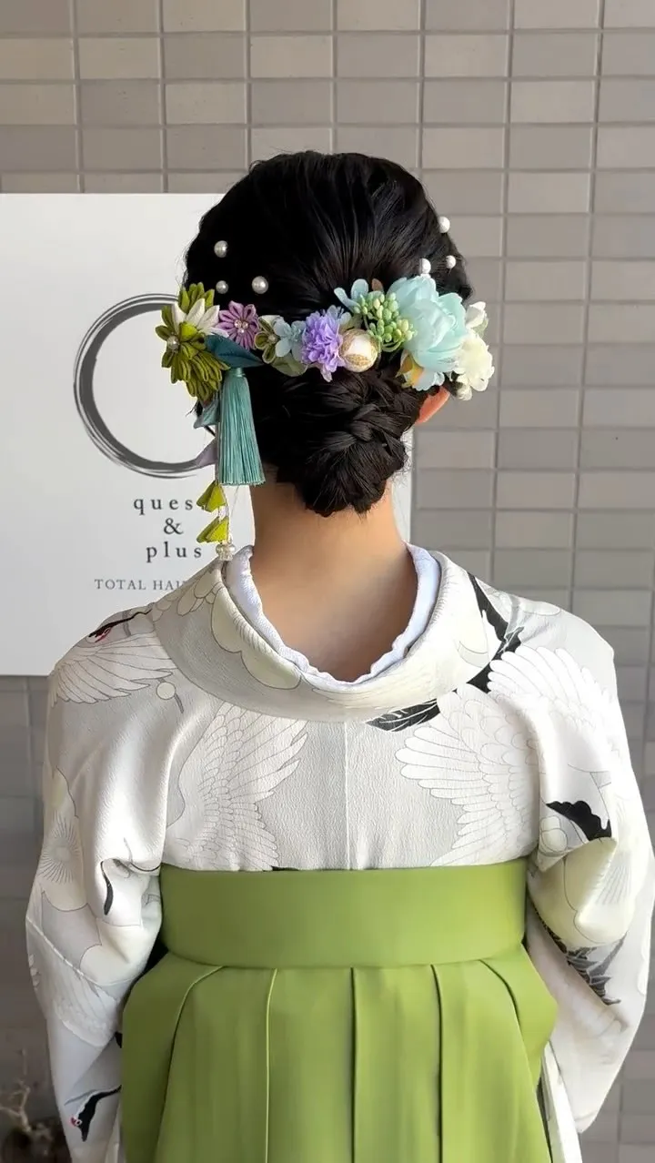 ナチュラルなまとめ髪ヘア🌼